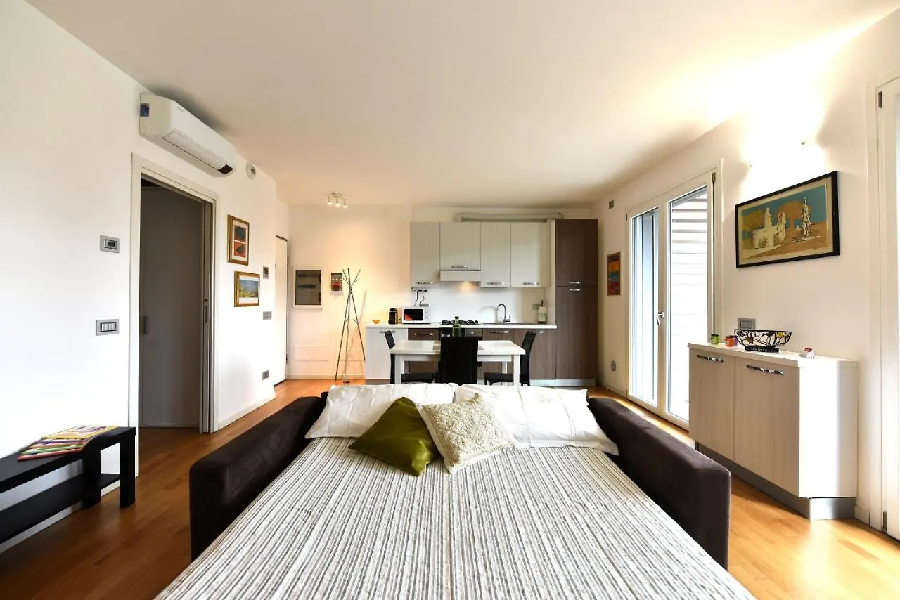 Caseospitali - Casa Kikka Elegante Appartamento Con Balcone In Nuovo Condominio Cernusco Sul Naviglio Apartment